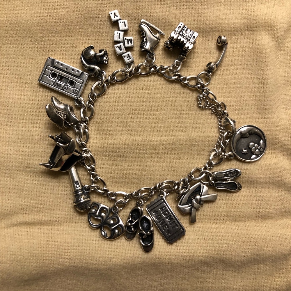 Vintage 90’s James Avery Sterling Silver Charm Bracelet With 15 JA Charms